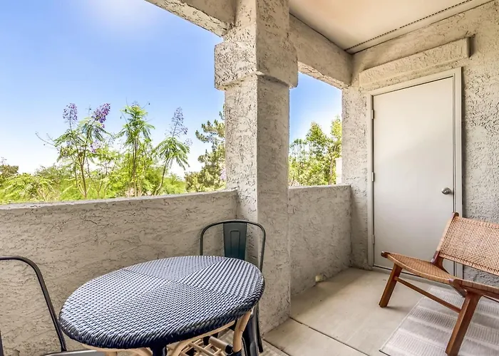 1br Pools, Trails Mountain Views Apartment Scottsdale